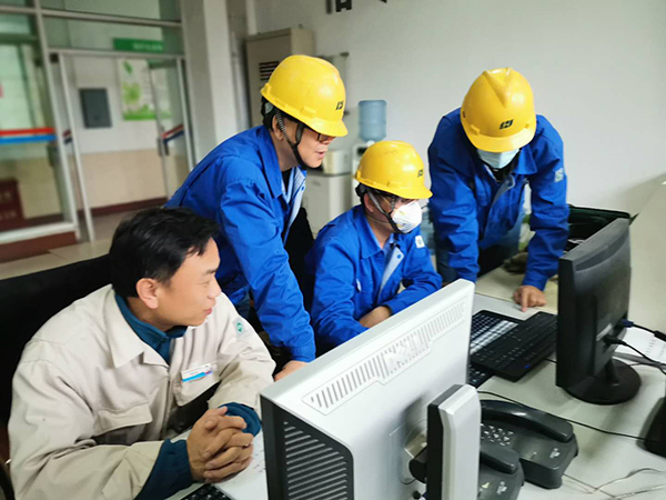 1602225824639521.jpeg 3號(hào)鍋爐點(diǎn)火準(zhǔn)備.jpg