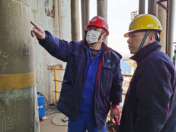 1608544746352494.jpeg 尿素裝置合成塔氨滲透試驗一次合格.jpg