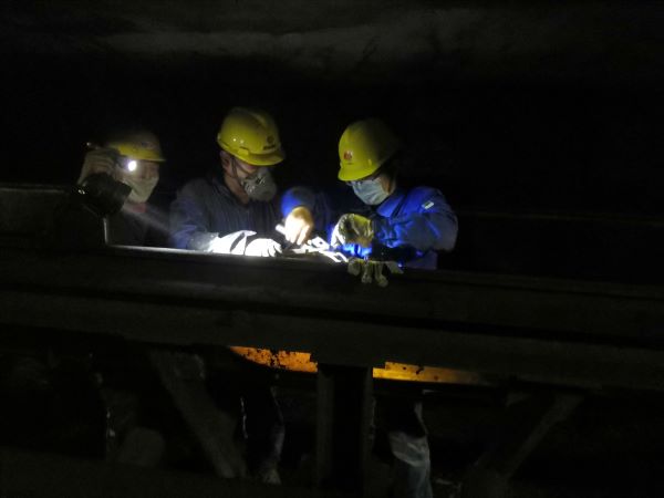 1631781858820955.jpeg 卸煤間處理故障2.jpg