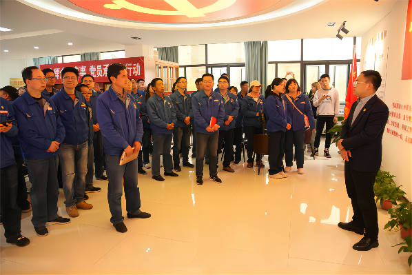 1667284257772923.png 渭化公司與神渭管運黨建“結(jié)對子”交流活動(1).png