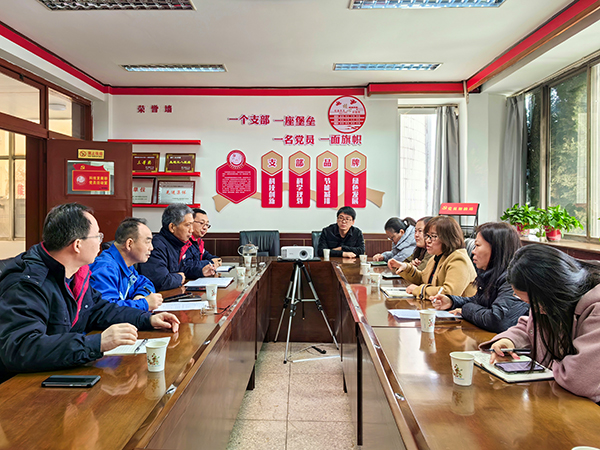 渭南市科技局、統(tǒng)計(jì)局到公司交流座談，2.24(副圖）.jpg