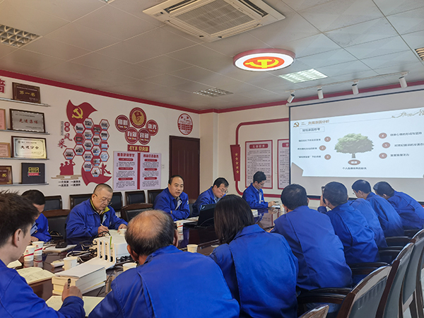 1683509212113350.jpeg 5月6日,公司領導王社教為第二片區(qū)學員講授黨課 (2) 600.jpg