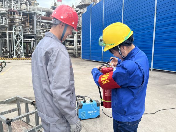 1683588589490596.jpeg 安全監(jiān)護(hù).jpg