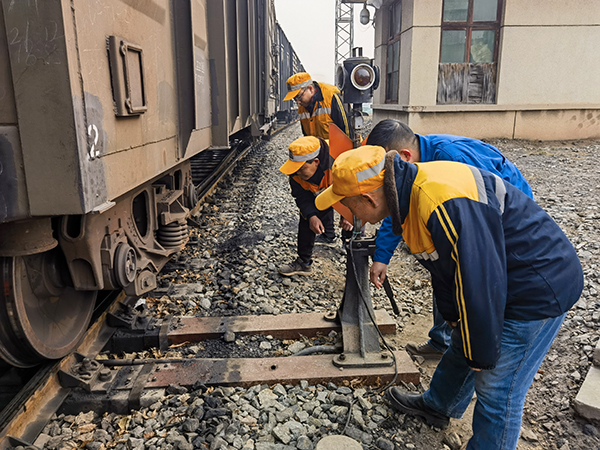 1703838125994865.jpeg 12月28日鐵路應(yīng)急演練2.jpg