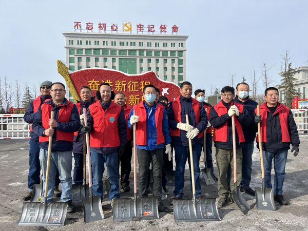 1706055220489549.jpeg 1.24黨員聯(lián)動保安全 志愿服務(wù)顯擔(dān)當(dāng) (圖1).jpg