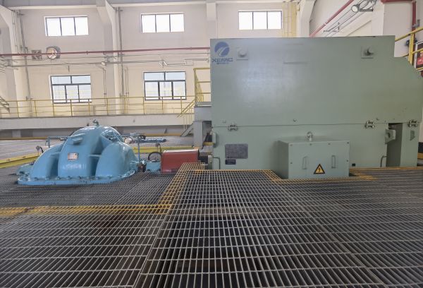 1715840373790367.jpeg 新型循環(huán)水泵通過調(diào)試實(shí)驗(yàn)正式投產(chǎn)運(yùn)行2.jpg