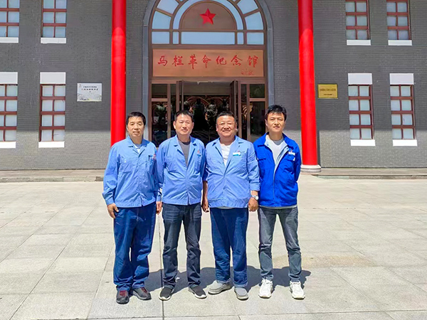 1717135952159609.jpeg 2024年5月運(yùn)銷市場(chǎng)部組織黨員進(jìn)行黨紀(jì)教育及學(xué)習(xí)活動(dòng).jpg