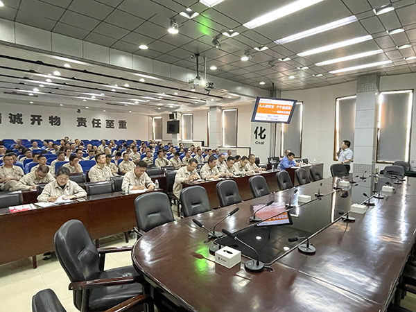 1719827919198862.jpeg 參訓(xùn)人員認(rèn)真聽(tīng)課.JPG