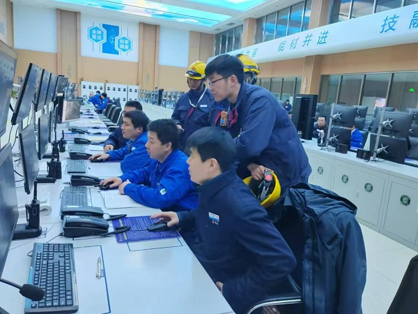 2024年12月8日，制氣車間化工三班崗位開展懂會(huì)能培訓(xùn).jpg
