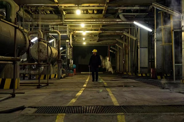 現(xiàn)場(chǎng)巡檢 一絲不茍.jpg