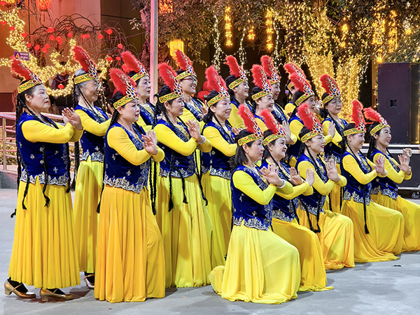 退休人風(fēng)采   600.jpg