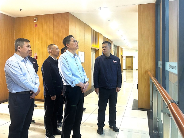 161744796227180595.jpg 4.16 國家能源局西北監(jiān)管局趙國宏一行到彬州公司調研 附圖1.jpg