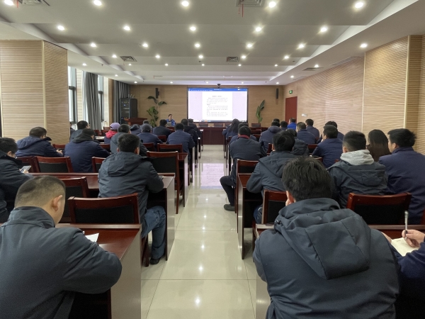 081746681527145265.jpg 青年職工保密培訓.jpg