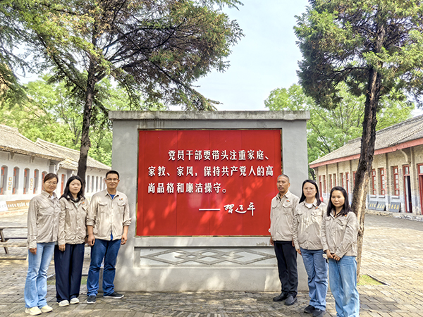 271748318897205714.jpg 科技發(fā)展部廉潔活動(dòng)2.jpg