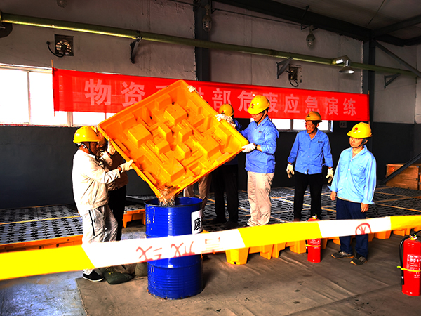 181750223952302371.jpg 物資采供部開展安全應(yīng)急演練活動(dòng) (2).jpg