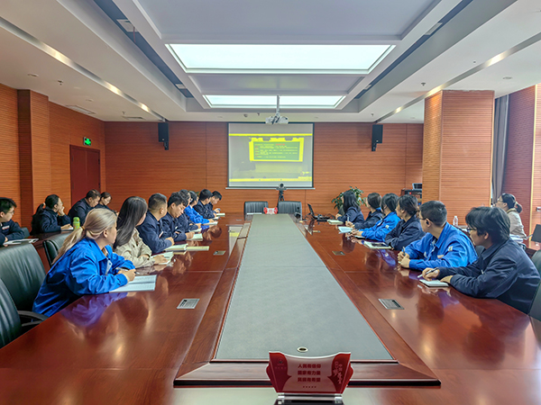 64ff431e7417a1269bb5c4393c36fa64    600.jpg